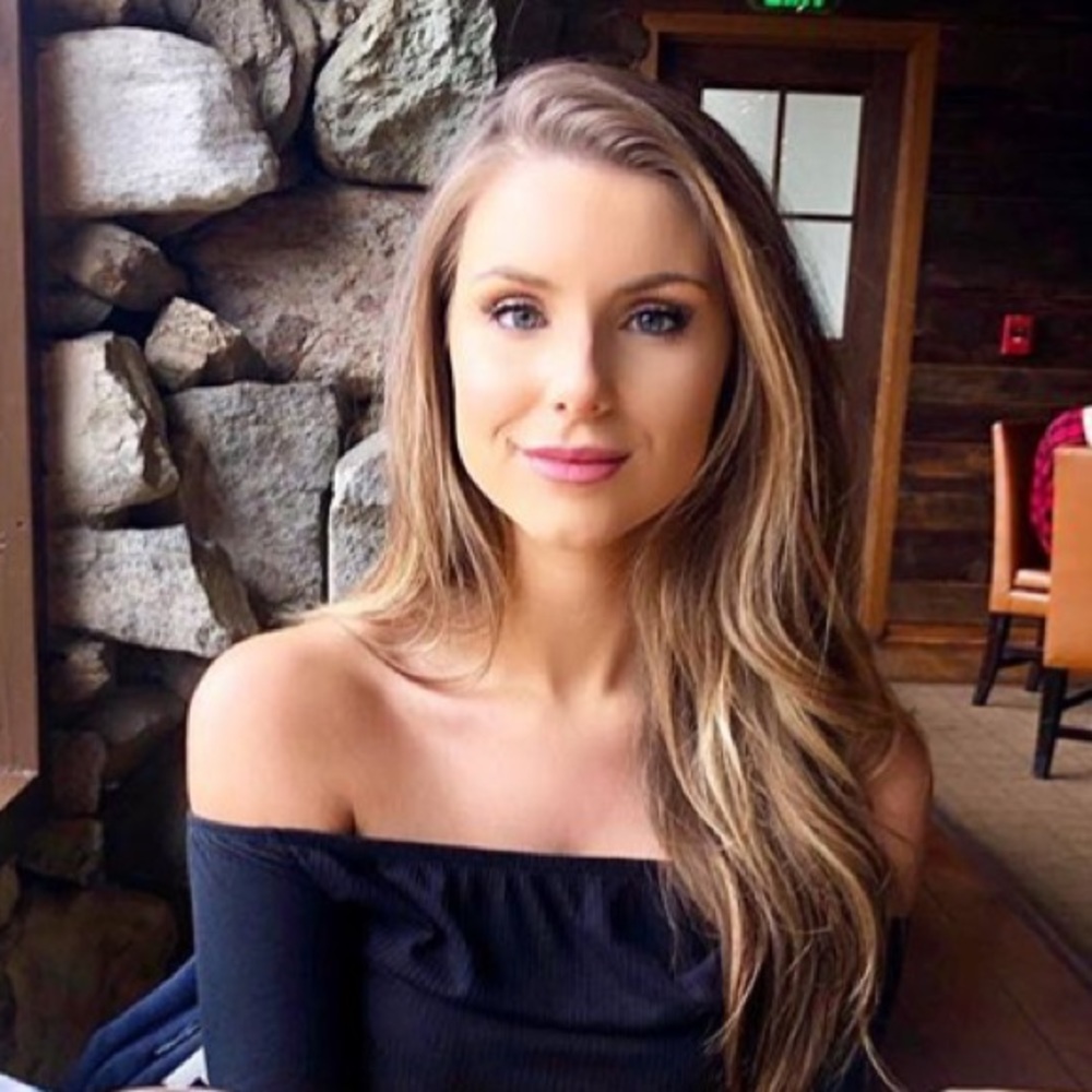 Meet your Posher, Cassie